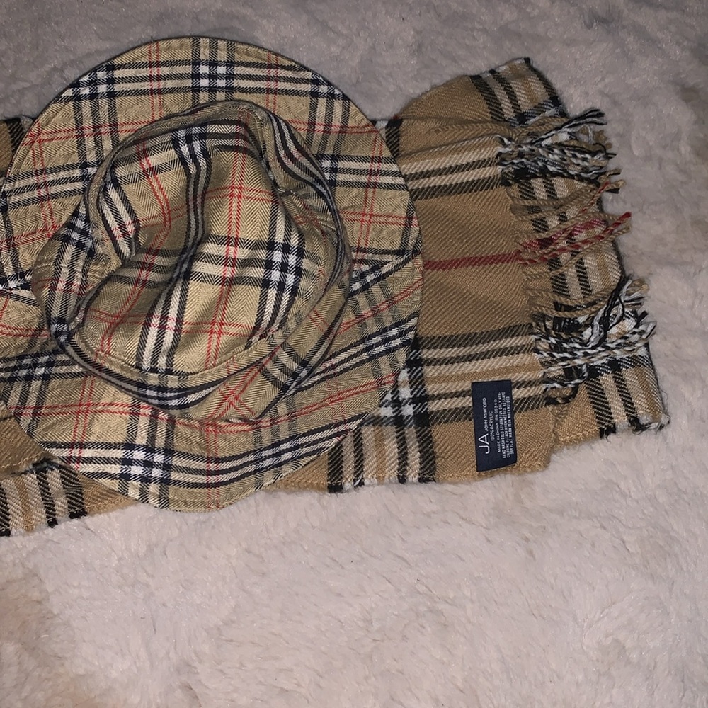 Hat, Scarf, - image 2